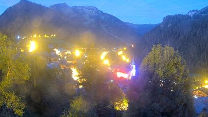Avoriaz: Village (avorinet.com)