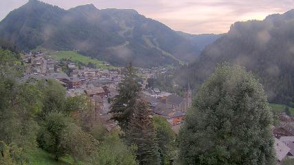 Avoriaz: Village (avorinet.com)