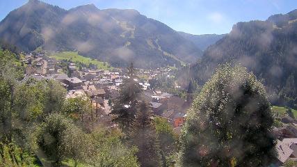 Avoriaz: Village (avorinet.com)
