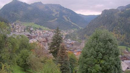 Avoriaz: Village (avorinet.com)