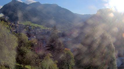 Avoriaz: Village (avorinet.com)