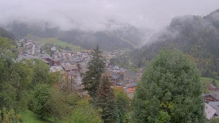 Avoriaz: Village (avorinet.com)