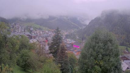 Avoriaz: Village (avorinet.com)