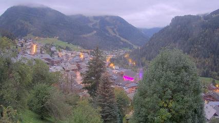 Avoriaz: Village (avorinet.com)