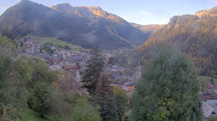 Avoriaz: Village (avorinet.com)