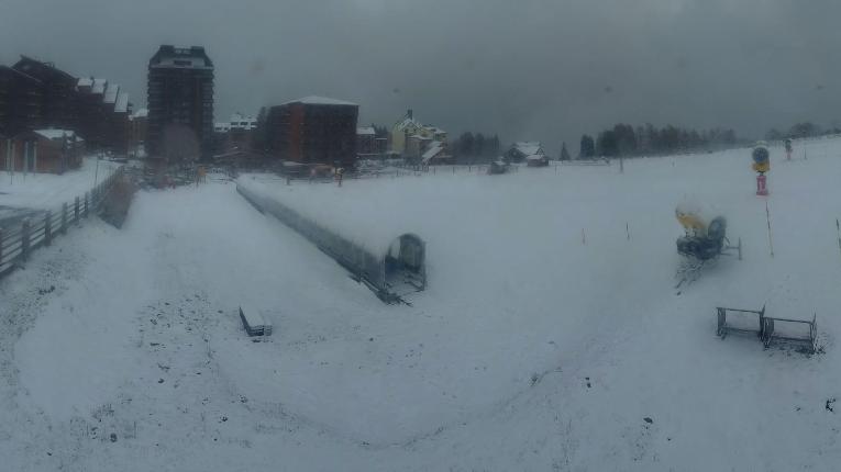 Webcam Ax 3 Domaines: 1400m