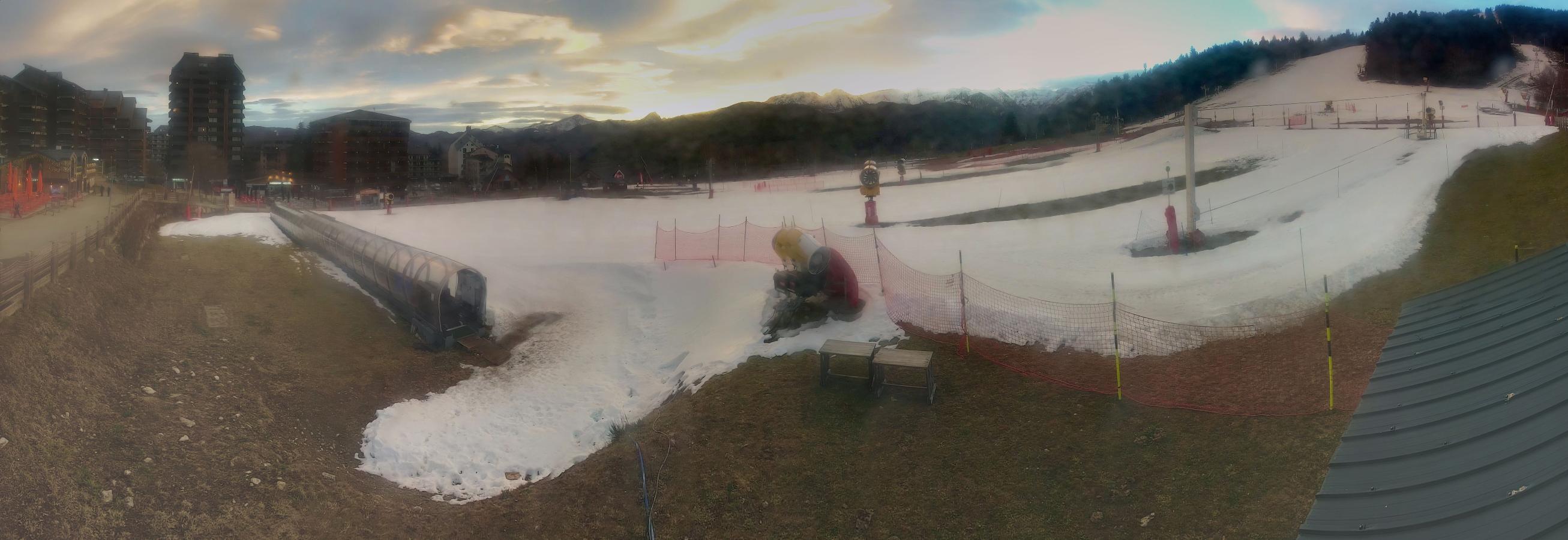 Webcam Ax 3 Domaines: 1400m