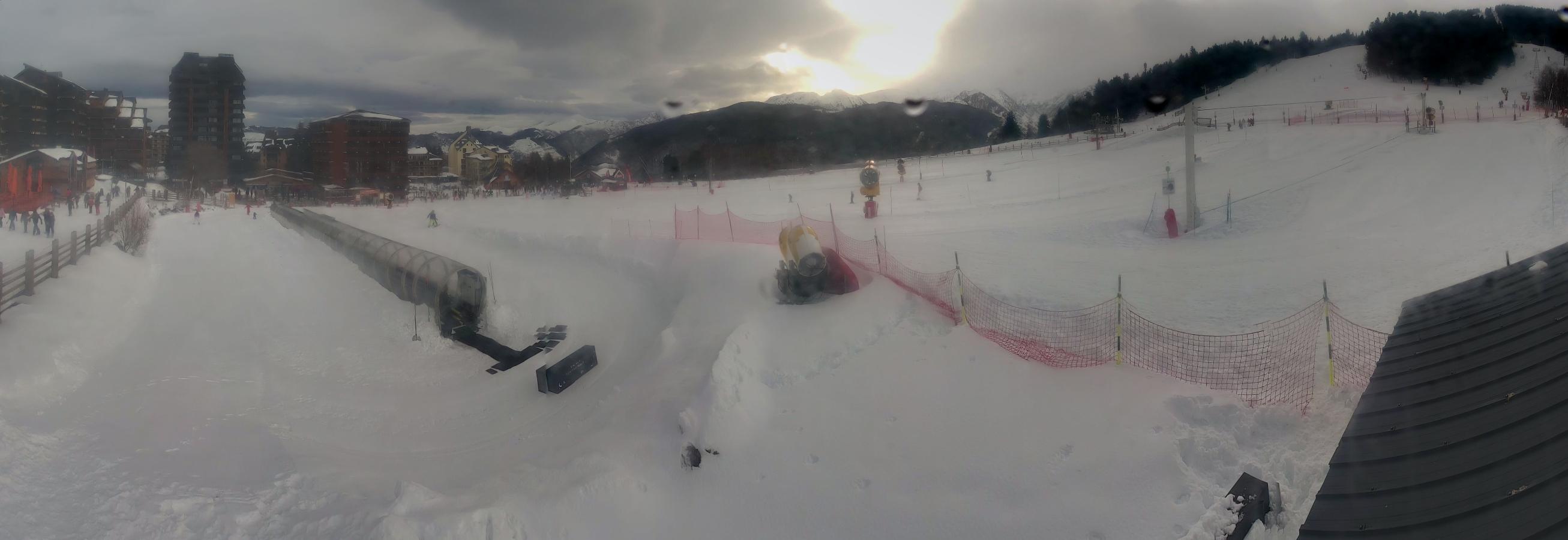 Webcam Ax 3 Domaines: 1400m