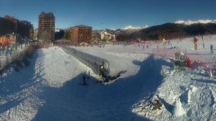 Ax 3 Domaines: 1400m (ax-ski.com)