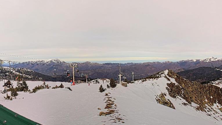 Webcam Ax 3 Domaines: Panoramique 2300m