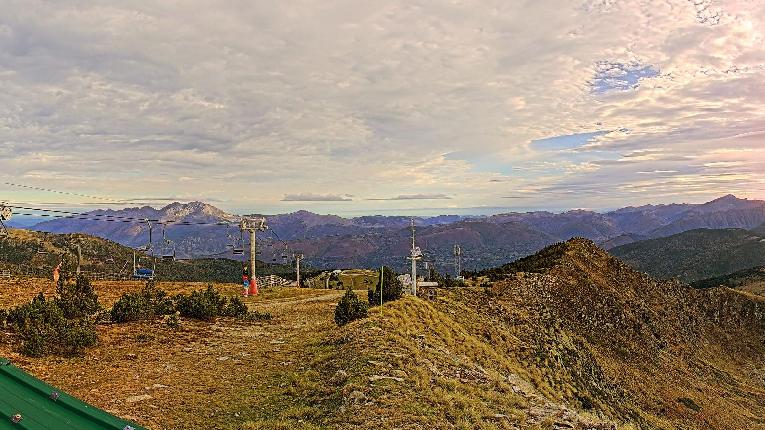Webcam Ax 3 Domaines: Panoramique 2300m