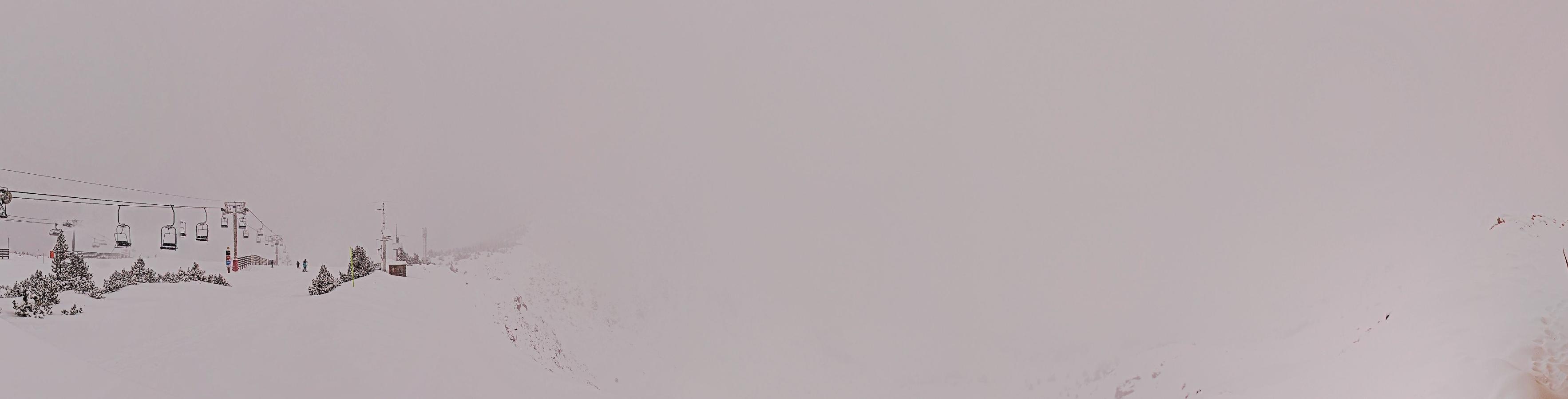 Webcam Ax 3 Domaines: Panoramique 2300m