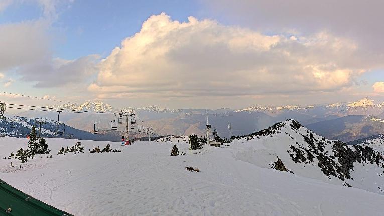 Webcam Ax 3 Domaines: Panoramique 2300m
