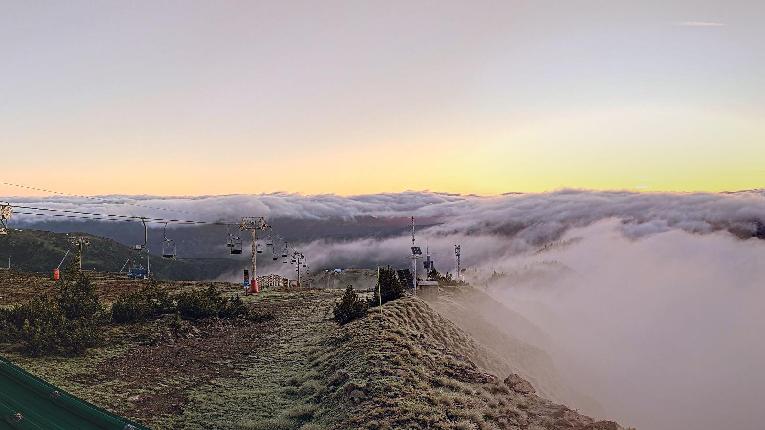 Webcam Ax 3 Domaines: Panoramique 2300m