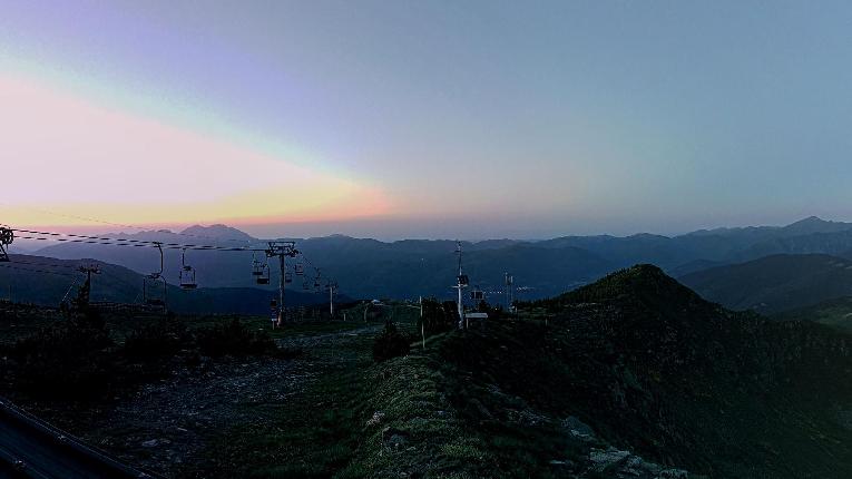 Webcam Ax 3 Domaines: Panoramique 2300m