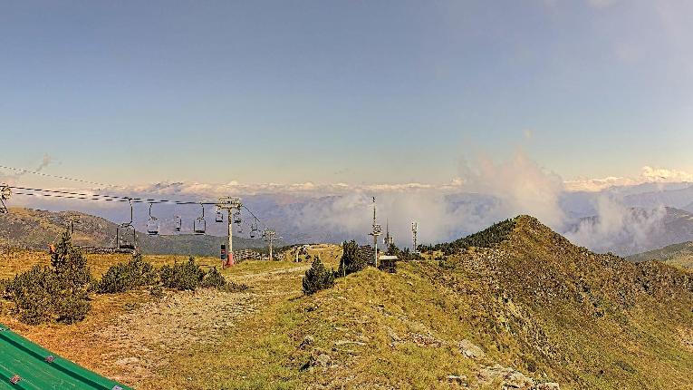 Webcam Ax 3 Domaines: Panoramique 2300m