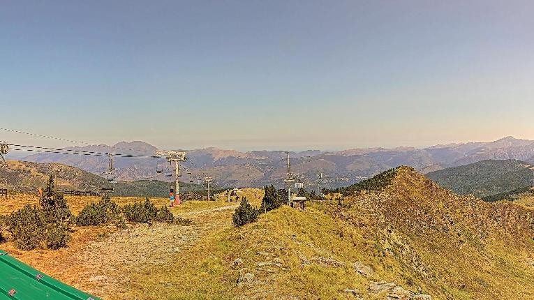 Webcam Ax 3 Domaines: Panoramique 2300m