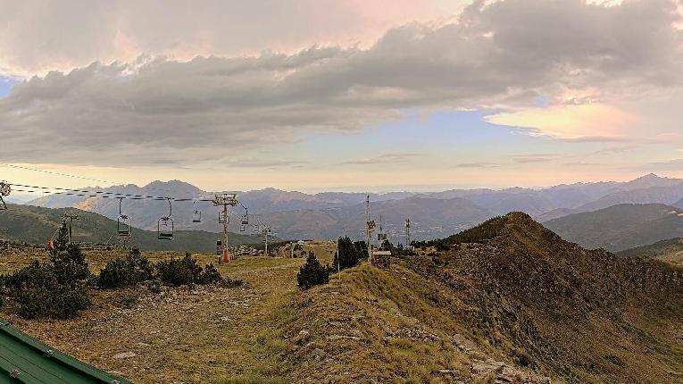 Webcam Ax 3 Domaines: Panoramique 2300m