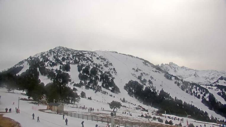 Webcam Ax 3 Domaines: Saquet 2000m