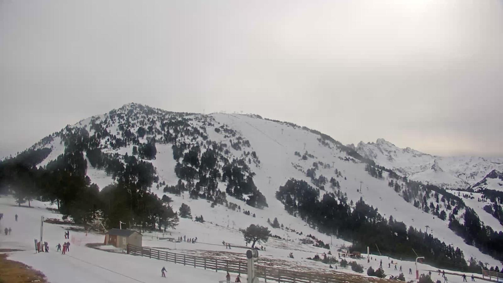 Webcam Ax 3 Domaines: Saquet 2000m