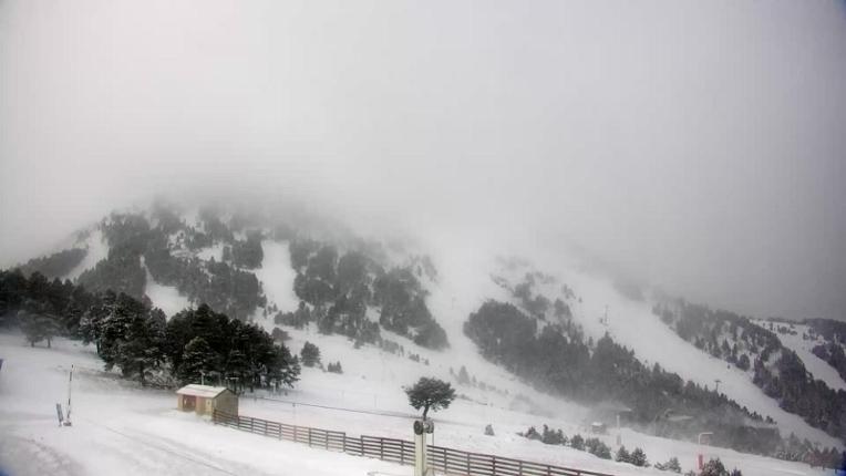 Webcam Ax 3 Domaines: Saquet 2000m