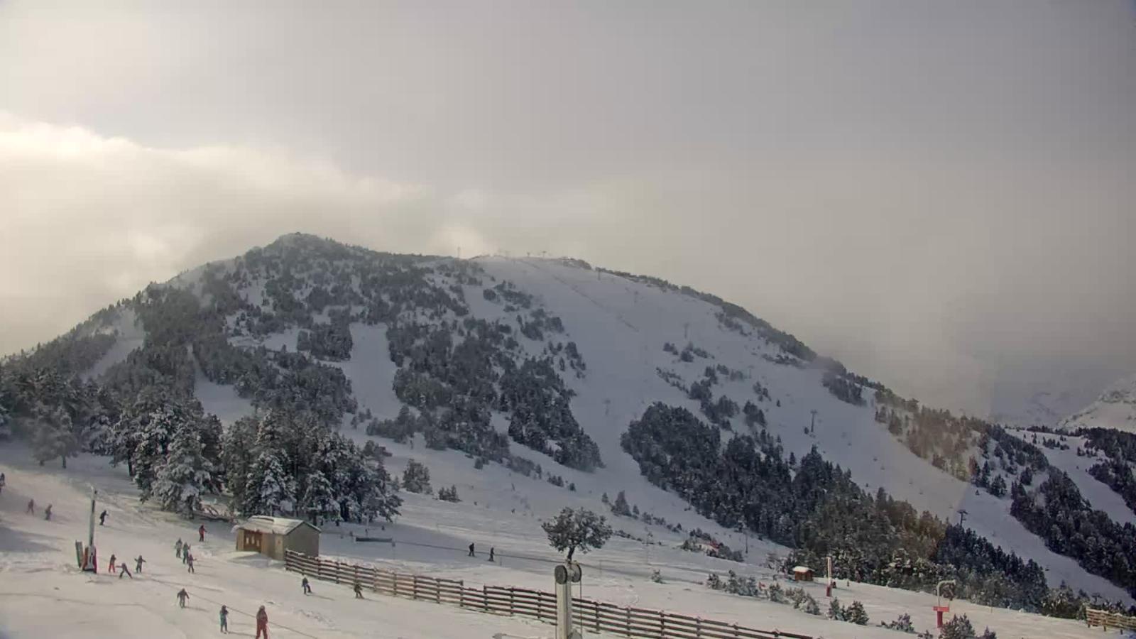 Webcam Ax 3 Domaines: Saquet 2000m