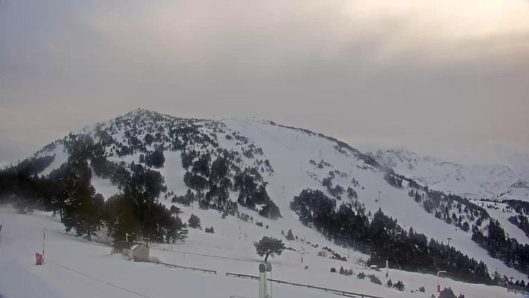 Webcam Ax 3 Domaines: Saquet 2000m