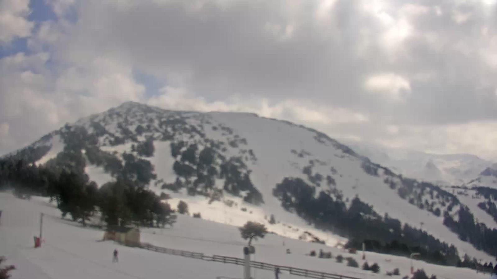 Webcam Ax 3 Domaines: Saquet 2000m