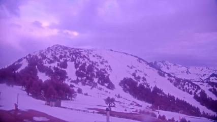 Ax 3 Domaines: Saquet 2000m (ax-ski.com)