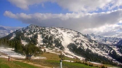 Ax 3 Domaines: Saquet 2000m (ax-ski.com)