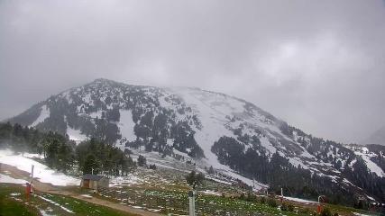 Ax 3 Domaines: Saquet 2000m (ax-ski.com)