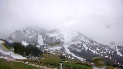 Ax 3 Domaines: Saquet 2000m (ax-ski.com)