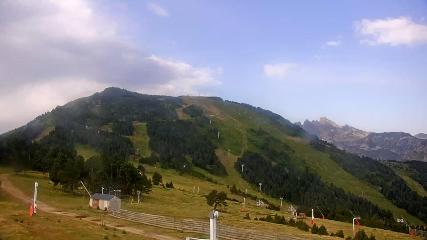 Ax 3 Domaines: Saquet 2000m (ax-ski.com)