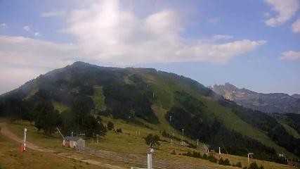 Ax 3 Domaines: Saquet 2000m (ax-ski.com)