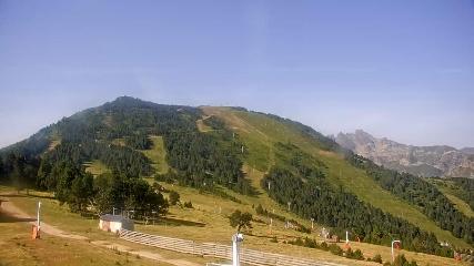 Ax 3 Domaines: Saquet 2000m (ax-ski.com)