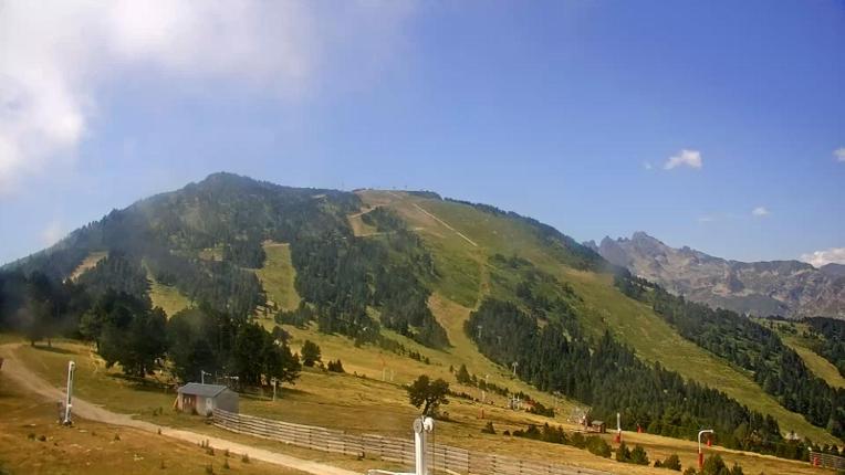 Webcam Ax 3 Domaines: Saquet 2000m