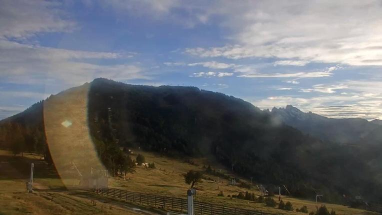 Webcam Ax 3 Domaines: Saquet 2000m