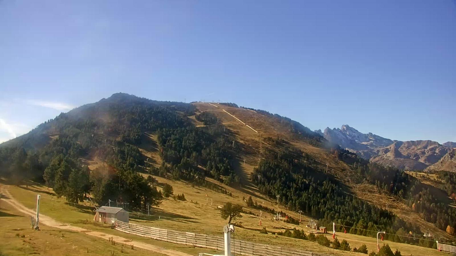 Webcam Ax 3 Domaines: Saquet 2000m