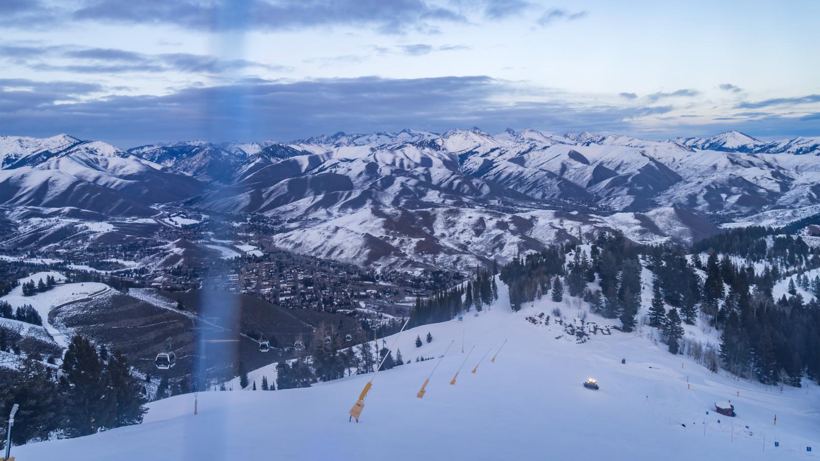 Webcam Bald Mountain Sun Valley: Roundhouse