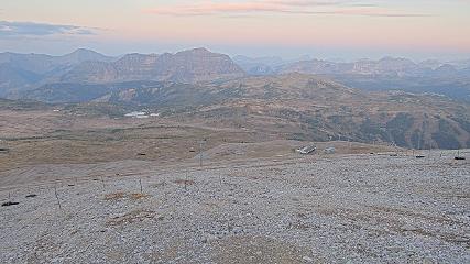 Banff Sunshine Village: Great Divide Cam (skibanff.com)