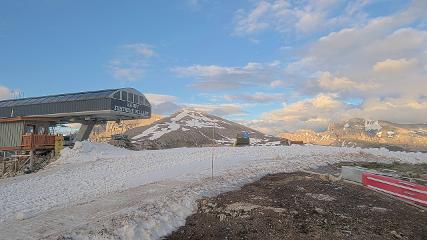 Banff Sunshine Village: Standish Express (skibanff.com)