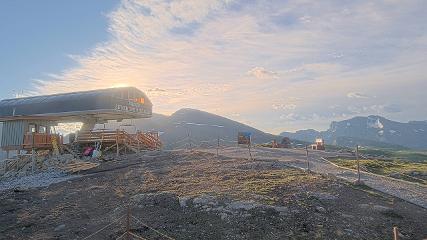 Banff Sunshine Village: Standish Express (skibanff.com)