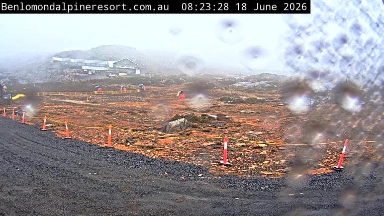 Webcam Ben Lomond:  Toboggan Village Poma