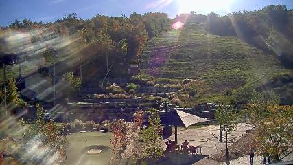 Blue Mountain: Base (bluemountain.ca)