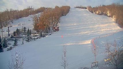 Blue Mountain: Base (bluemountain.ca)