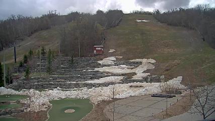 Blue Mountain: Base (bluemountain.ca)