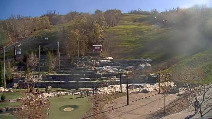 Blue Mountain: Base (bluemountain.ca)