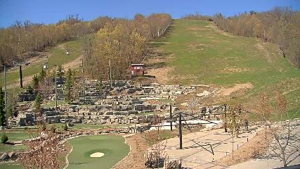 Blue Mountain: Base (bluemountain.ca)