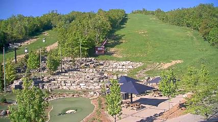 Blue Mountain: Base (bluemountain.ca)