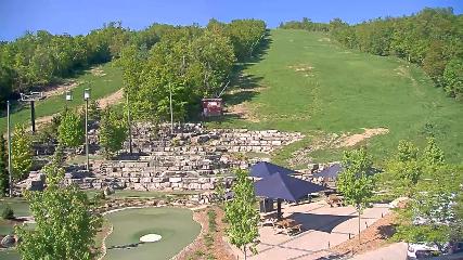Blue Mountain: Base (bluemountain.ca)